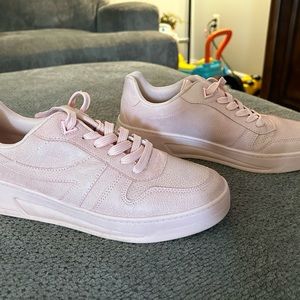 JustFab baby pink sneakers